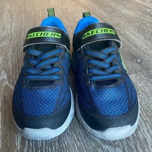 Boys light up Skechers sneakers